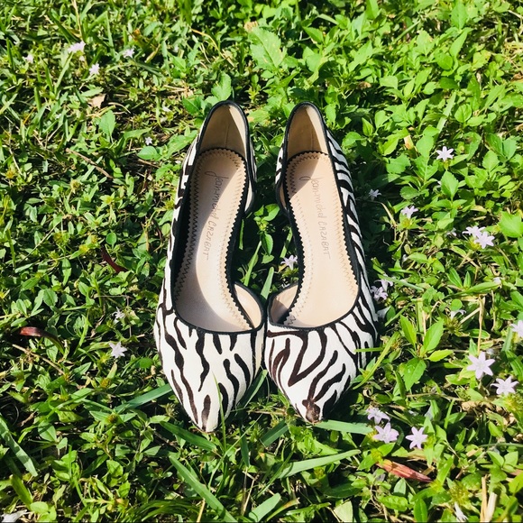 ⚡️DONATED 11/8⚡️ Zebra Pony Pumps 39 - Picture 4 of 8